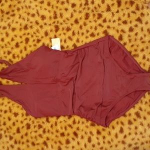 NWT Kona Sol swimwear size Medium